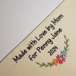 Floral Swag Embellishment - Large Corner Quilt Label