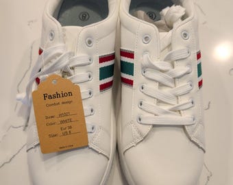 Modische weiße Damen-Sneaker H1021 Größe 8, rot-grün gestreift, lässige Tennisschuhe