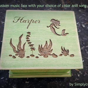 Mermaid Music Box - Little Mermaid gift - Engraved music box with mermaid theme and name on top, choose your color and song, girls birthday