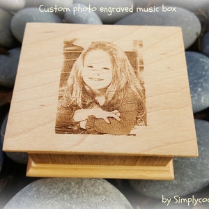 photo gift, photo gift for mom, custom engraved music box, music box, personalized gift, custom photo gift, gift for mom, xmas