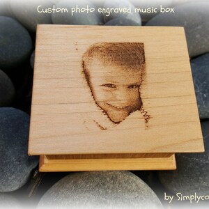 photo gift, photo gift for mom, custom engraved music box, music box, personalized gift, custom photo gift, gift for mom, xmas
