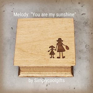 You Are My Sunshine - Mom and daughter gift - SUNSHINE Music Box, engraved music box with mom and daughter and sun image, Mother&#39;s day gift