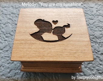 You Are My Sunshine - Mom and daughter gift - SUNSHINE Music Box, engraved music box with mom and daughter and sun image, Mother's day gift
