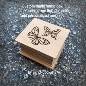 Butterfly Music Box - Custom-made Music Box - Choose color, song, add personalized engraving, Music box by Simplycoolgifts