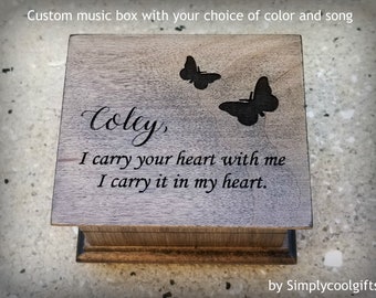 Engraved Music Box - Custom Music Box - Wooden music box with your name and I carry your heart with me quote engraved to the top, pick song