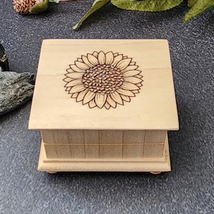 Sunflower music box - Engraved music box, choose your color and song from the list, Mother&#39;s day gift idea