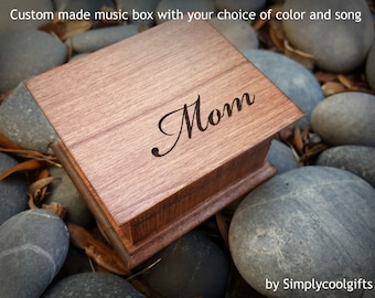 Mother's Day gift - Custom Music Box - Gift For Mom - Wooden music box with Mom engraved to the top, custom made with your song and color