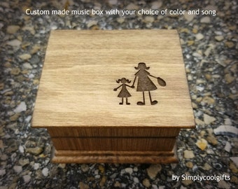 Mom and Daughter Gift - Christmas Mom gift - Wooden music box with mother and daughter engraved on top, choose your song, Simplycoolgifts