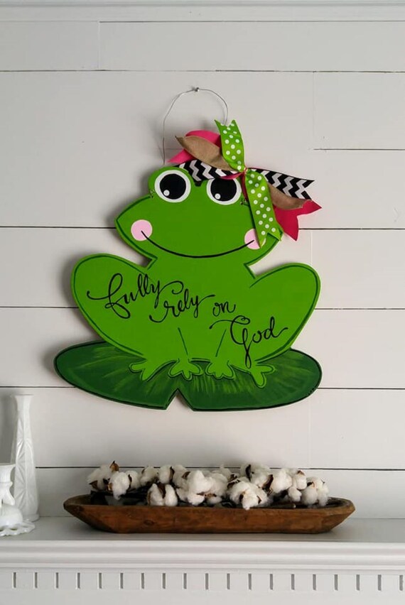 13 Inch Laptop Sleeve Frog Fully Rely On God