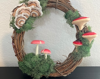 Glow-in-the-dark Mushroom Wreath