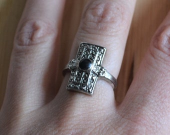 Pretty antique edwardian art deco sterling silver black onyx paste ring with marcasites / art deco sterling silver ring / NNRRKV