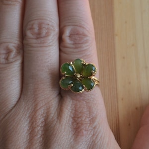 Gorgeous vintage designer Hobe gold over sterling silver flower ring with nephrite jade / vintage Hobe jade statement ring / JHBDAA