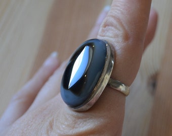 Beautiful antique art deco style sterling silver handmade ring with black and white agate / IHGGCS