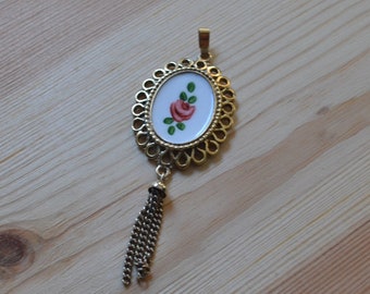 Beautiful vintage victorian style gold over sterling silver pendant with pink enamel rose and gold wash finish / PSJJAD