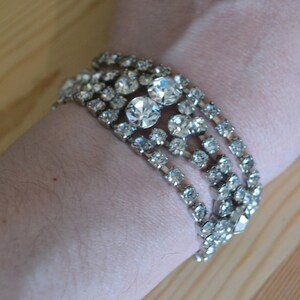 Nice antique style art deco midcentury silver tone rhinestone flapper bracelet / vintage wide rhinestone cuff bracelet / NLLNKL