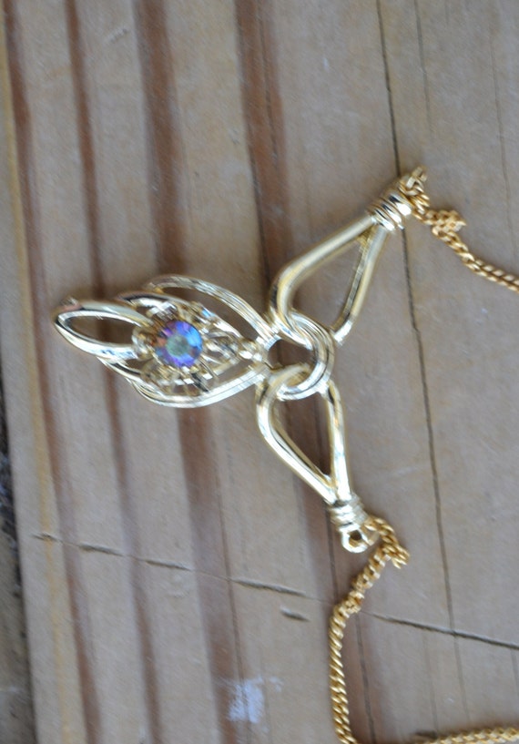 Beautiful vintage 50s gold tone festoon necklace w