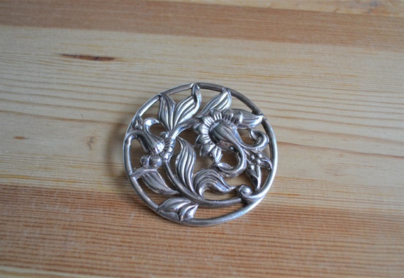Beautiful antique art deco sterling silver brooch… - image 2