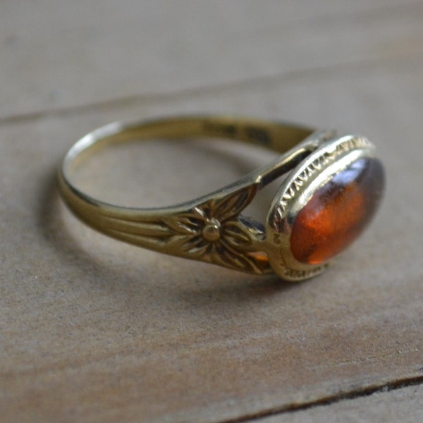HOLD Beautiful antique victorian / edwardian 10k gold ring / pinky ring with citrine paste gemstone and floral shank