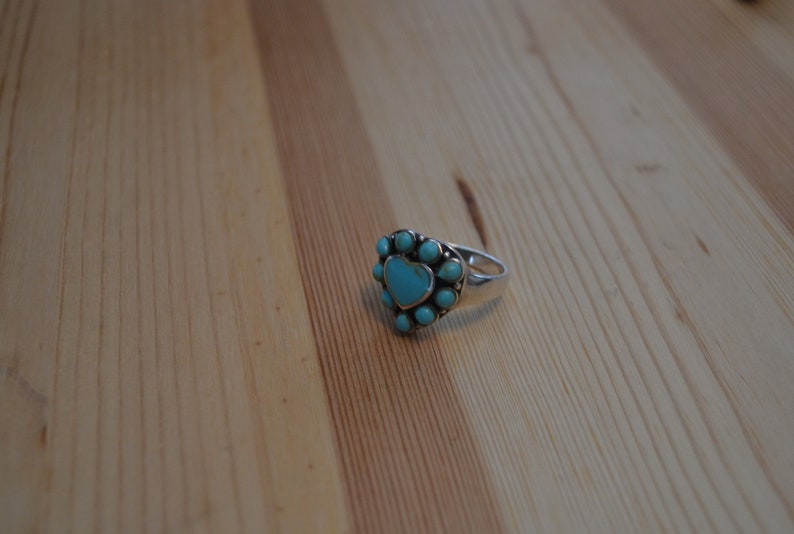 Beautiful vintage southwest sterling silver heart ring with turquoise vintage sterling silver heart turquoise ring MYYBBA