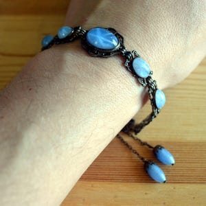 Nice antique art deco silver plated filigree bracelet with blue moonglow faux sapphire gems / antique art deco blue glass bracelet / CYSMNL