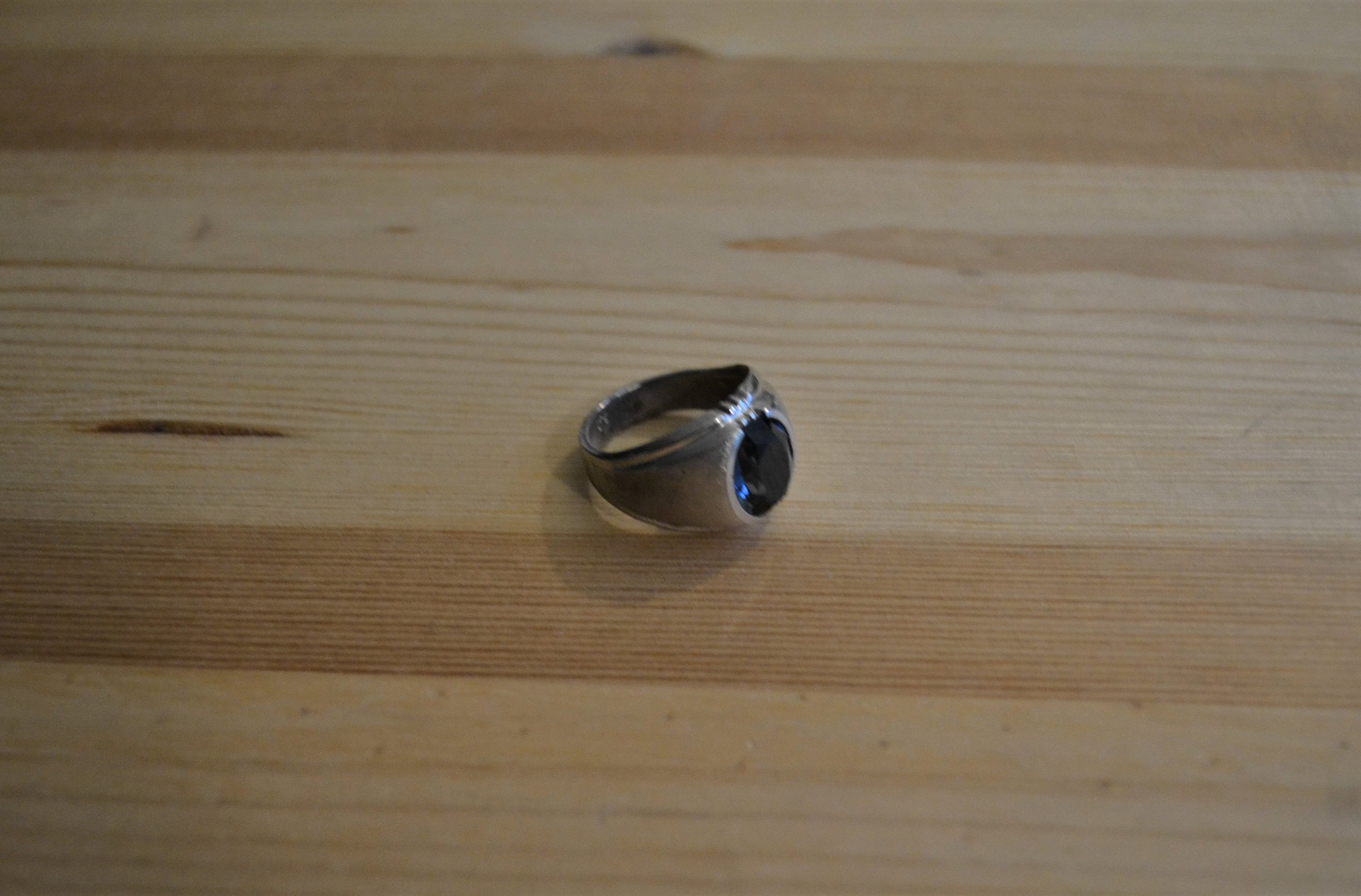 Beautiful Antique Sterling Silver Retro Art Deco Signet Ring With