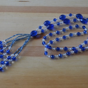 Amazing antique art deco czech glass long flapper necklace in blue and white glass / antique blue sautoir necklace / DNVKKI