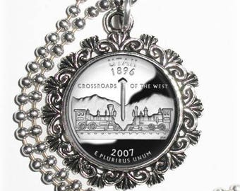 Utah Art Pendant, USA Quarter Dollar Image, Round Photo Silver and Resin Charm Necklace