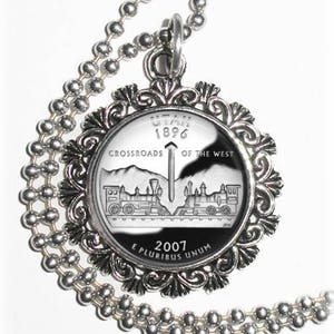 Utah Art Pendant, USA Quarter Dollar Image, Round Photo Silver and Resin Charm Necklace image 1