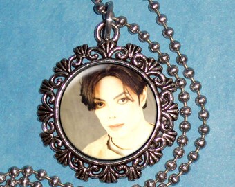 Michael Jackson Art Pendant,  The King of Pop Resin Art Pendant, Photo Pendant by Yessijewels