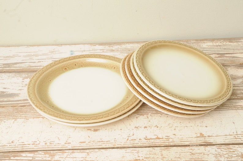 Syracuse Pottery Dinner Plates MADE IN USA