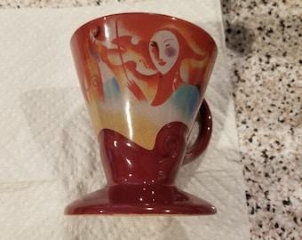 SWEET! 1999 Linda Fritchel Signed Frangelico Liqueur Cone Shaped Art Mug in Burgundy/Maroon
