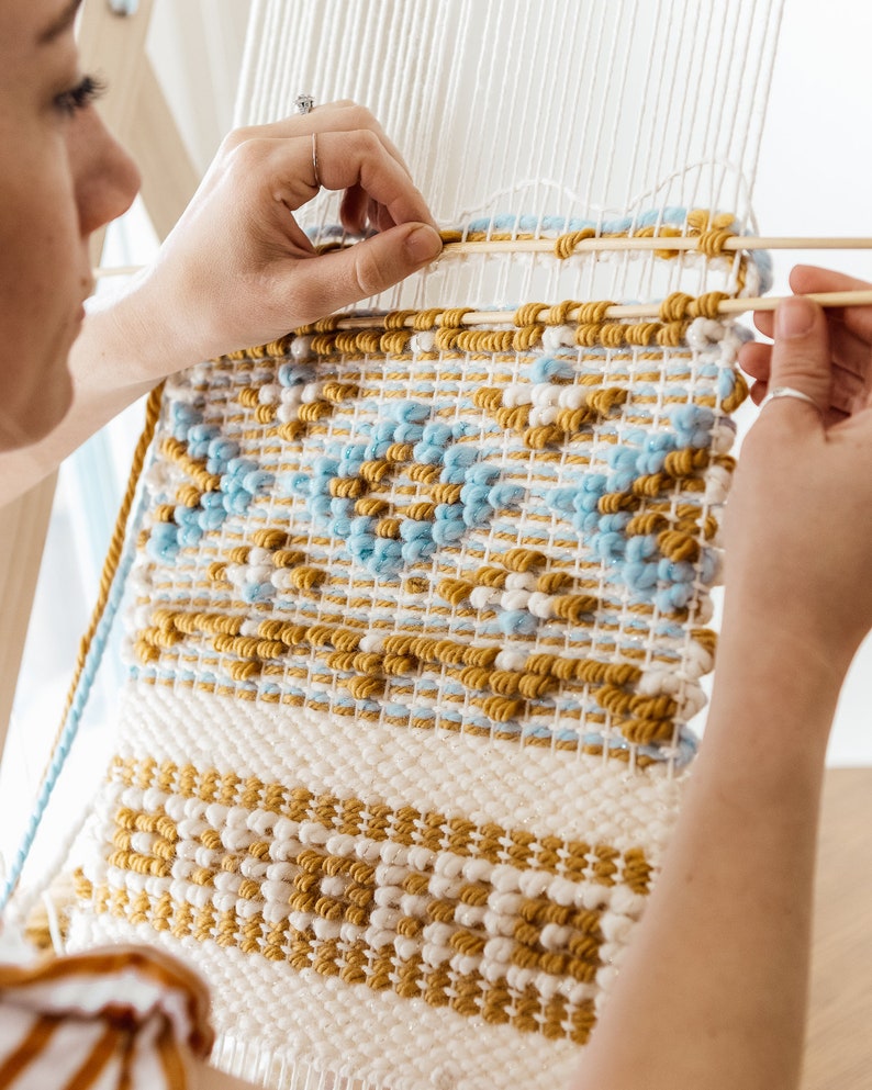 Video Instructions and Pattern Pibione Tapestry