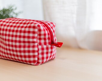 Red Gingham Makeup Bag (travel bag, toiletry bag, misc bag, etc)