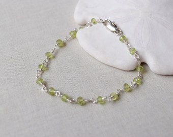 Silver Wire Wrapped Green Perdot Bracelet