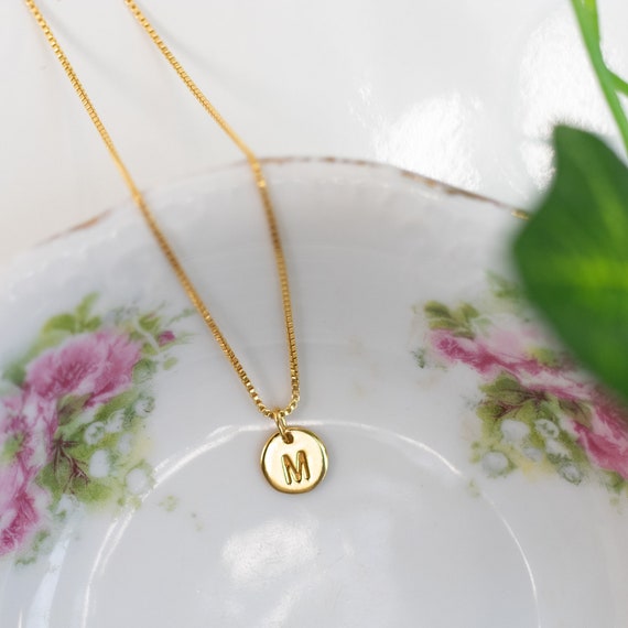 Ariel Shell Initial Necklace with Birthstone in 18K Gold Vermeil | My Name  Necklace Canada