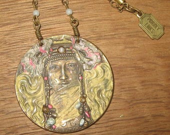 Pididdly Links Brass Tone Glass Beads Cherub Art Nouveau Necklace