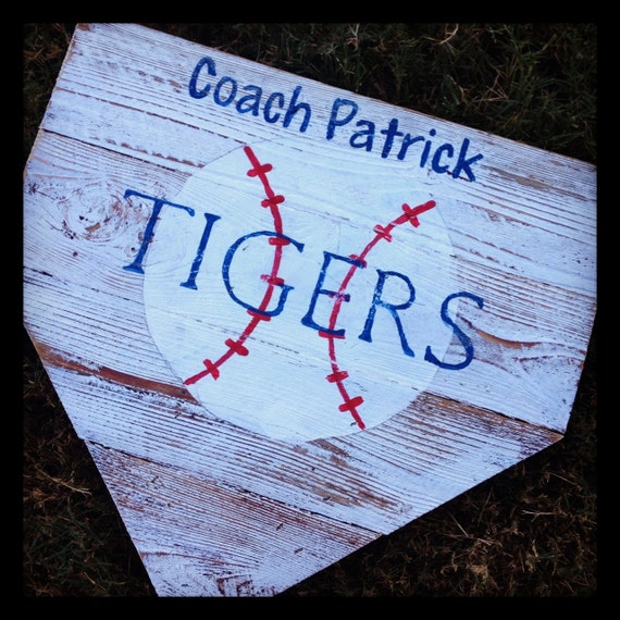 Items similar to Personalized baseball sign on Etsy