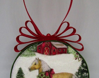 Palomino Gray Horse Quilted Ornament set - No sew ornament – horse ornament, horse decor Teacher gift, Christmas party, Folded star ornament