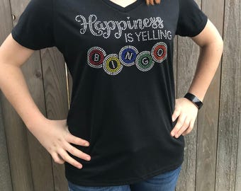 Camiseta "Happiness Is Yelling Bingo" com strass