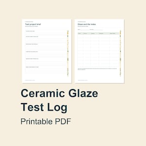 Peut inclure: Deux pages PDF imprimables blanches pour un journal de test d'émail céramique. La page de gauche est intitulée Test project brief avec des champs pour la série, l'argile, l'émail, la cuisson et l'application. La droite est un tableau index.