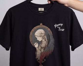 Fallen Angel Shirt, Dark Angel Aesthetic Tee, Gothic Angel Graphic Tshirt, Angel Wings Gothic Print, Crimson Angel Gift for Her