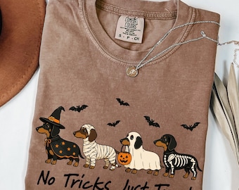 Dachshund Halloween Shirt, No Tricks Just Treats, Spooky Dog Lover Gift