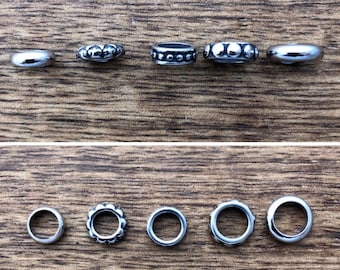 Juego de 5 anillos para rastas de acero inoxidable con cuentas para rastas, agujero de 5 mm/7 mm (3/16-9/32 pulgadas)