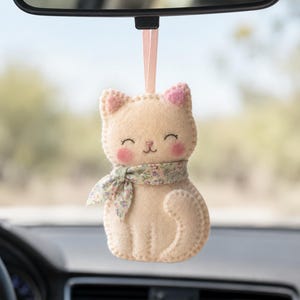 Felt Cat Ornament Pattern, Kitten PDF Sewing Pattern, Nursery Decor, Spring Cat Ornament, Easy Beginner Hand Sewing, Instant Download