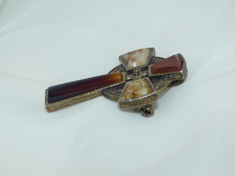 1960s Britain Miracle Celtic Crucifix Brown Faux Agate Glass Stone Brooch Pewter Pendant
