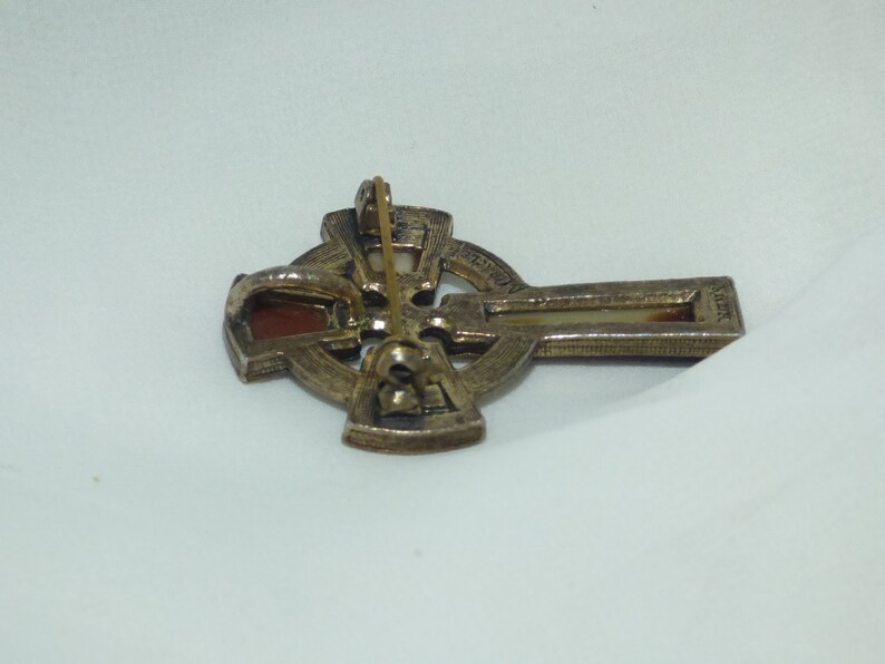 1960s Britain Miracle Celtic Crucifix Brown Faux Agate Glass Stone Brooch Pewter Pendant