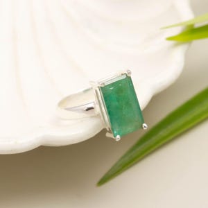 Natural Emerald Ring Sterling Silver Ring, Green Emerald Gemstone Ring, Handmade Silver Ring, Rectangular Emerald Statement