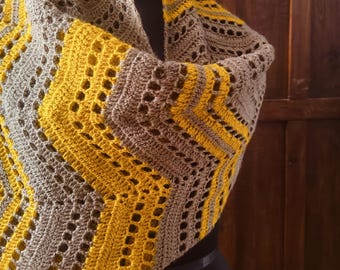 Crochet ripple shawl, easy crochet unisex shawl pattern