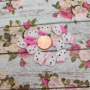 10 pequeños gatitos Kawaii, lindo arte de uñas, resina de cabujón de reverso plano
