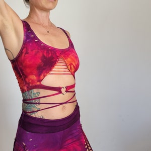 Lion Heart Crop Top Open back Yoga Tank Slit Weave
